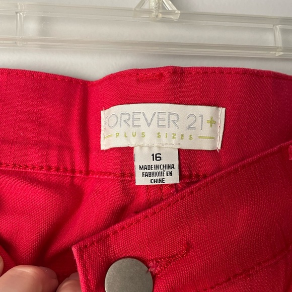 Three pairs of shorts size 16 forever 21 - Picture 12 of 12